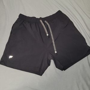 Fabletics 5in shorts